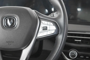 Седан Changan Eado Plus 2023 года, 1399000 рублей, Кемерово