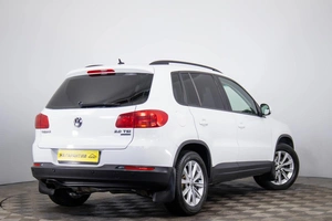 Внедорожник Volkswagen Tiguan 2015 года, 1749000 рублей, Пермь
