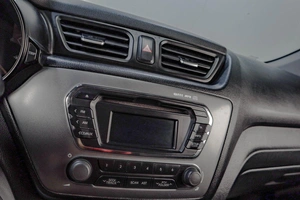 Хетчбэк Kia Rio 2013 года, 749000 рублей, Челябинск