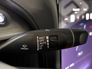 Седан Hongqi H5 2024 года, 2700000 рублей, Санкт-Петербург