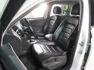 Внедорожник Volkswagen Tiguan 2017 года, 2414000 рублей, Воронеж