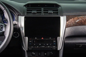 Седан Toyota Camry 2015 года, 2299000 рублей, Сургут