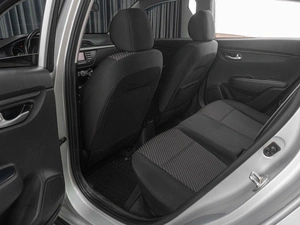 Хетчбэк Kia Rio X-Line 2019 года, 1549000 рублей, Тюмень