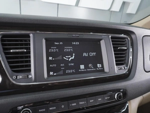 Минивэн Kia Carnival 2019 года, 2500000 рублей, Ростов-на-Дону