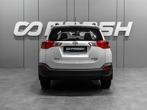 Внедорожник Toyota RAV4 2014 года, 2100000 рублей, Тюмень