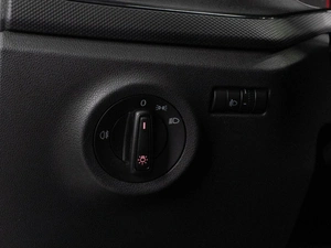 Лифтбек Volkswagen Polo 2022 года, 1430000 рублей, Тюмень