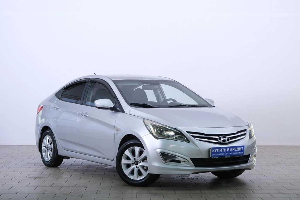 Седан Hyundai Solaris 2016 года, 1099000 рублей, Омск