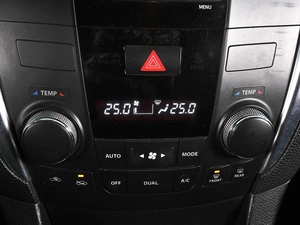 Седан Suzuki Kizashi 2009 года, 999000 рублей, Ростов-на-Дону