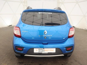 Хэтчбек Renault Sandero 2016 года, 950000 рублей, Орёл