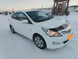 Седан Hyundai Solaris 2014 года, 700000 рублей, Ачинск