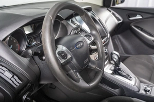 Хетчбэк Ford Focus 2011 года, 799000 рублей, Томск