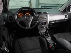 Седан Toyota Corolla 2008 года, 799000 рублей, Воронеж