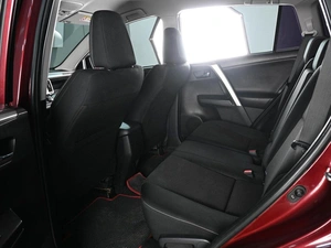 Внедорожник Toyota RAV4 2017 года, 2349000 рублей, Аксай