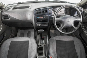 Универсал Nissan Expert 2002 года, 349000 рублей, Барнаул