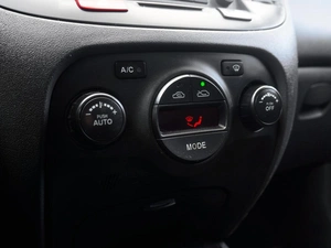 Хетчбэк Kia Rio 2009 года, 580000 рублей, Тверь