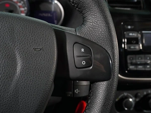 Хетчбэк Renault Sandero 2018 года, 970111 рублей, Тверь
