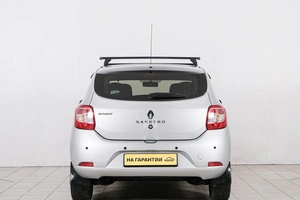 Хетчбэк Renault Sandero 2018 года, 999000 рублей, Красноярск