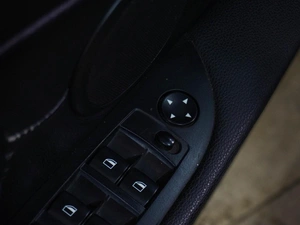 Седан BMW 5 серия 2009 года, 1049000 рублей, Воронеж