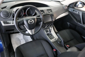 Седан Mazda 3 2009 года, 969000 рублей, Омск
