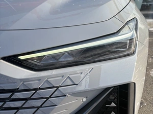 Лифтбек Changan UNI-V 2024 года, 2590000 рублей, Солонцы