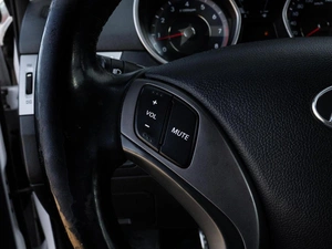 Седан Hyundai Elantra 2012 года, 999000 рублей, Краснодар