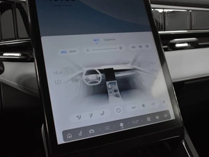 Внедорожник Geely Atlas 2023 года, 2835000 рублей, Казань