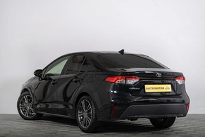 Седан Toyota Corolla 2020 года, 1699000 рублей, Томск