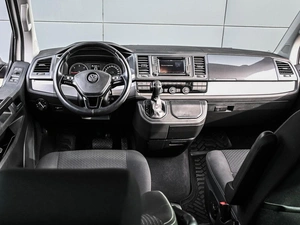 Минивэн Volkswagen Multivan 2019 года, 4239000 рублей, Кирилловка