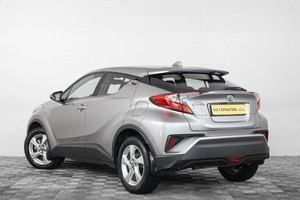 Внедорожник Toyota C-HR 2018 года, 2049000 рублей, Кемерово
