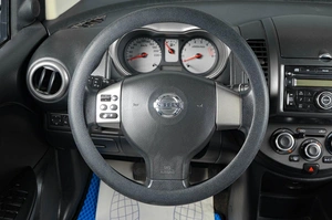 Хетчбэк Nissan Note 2007 года, 649000 рублей, Тюмень
