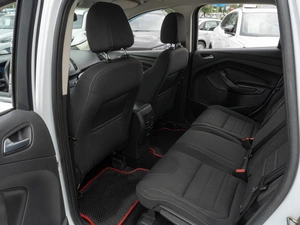 Внедорожник Ford Kuga 2013 года, 1059000 рублей, Саратов