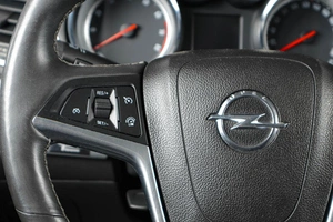 Внедорожник Opel Mokka 2014 года, 1199000 рублей, Тюмень