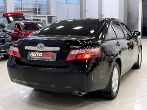 Седан Toyota Camry 2010 года, 1347000 рублей, Солонцы
