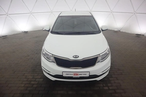 Седан Kia Rio 2016 года, 1035000 рублей, Орёл