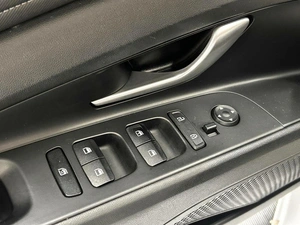 Седан Hyundai Elantra 2022 года, 1780000 рублей, Красноярск