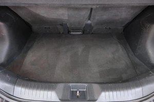 Хетчбэк Nissan Tiida 2010 года, 879000 рублей, Омск