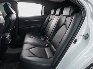 Седан Toyota Camry 2020 года, 2449000 рублей, Сургут