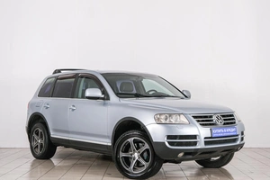 Внедорожник Volkswagen Touareg 2006 года, 899000 рублей, Красноярск