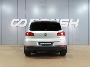 Внедорожник Volkswagen Tiguan 2011 года, 1399000 рублей, Воронеж