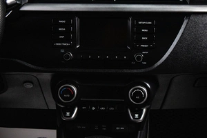 Седан Kia Rio 2019 года, 1189000 рублей, Сургут