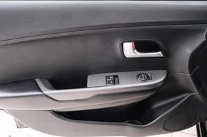 Седан Kia Rio 2017 года, 1249000 рублей, Красноярск