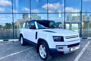 Внедорожник Land Rover Defender 2020 года, 4400000 рублей, Красноярск