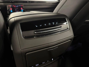 Внедорожник Cadillac Escalade-V 2025 года, 24990000 рублей, Павловская Слобода