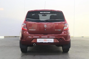 Хэтчбек Renault Sandero 2011 года, 492000 рублей, Брянск