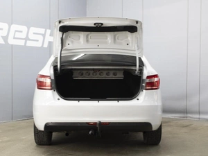 Седан ВАЗ (LADA) Vesta 2021 года, 815000 рублей, Омск