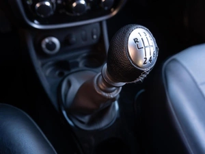 Внедорожник Renault Duster 2012 года, 849000 рублей, Саратов