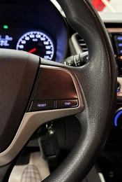 Седан Hyundai Solaris 2017 года, 1280000 рублей, Красноярск