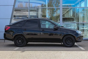 Лифтбек ВАЗ (LADA) Granta 2024 года, 990000 рублей, Ярославль