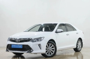 Седан Toyota Camry 2015 года, 1999000 рублей, Новокузнецк