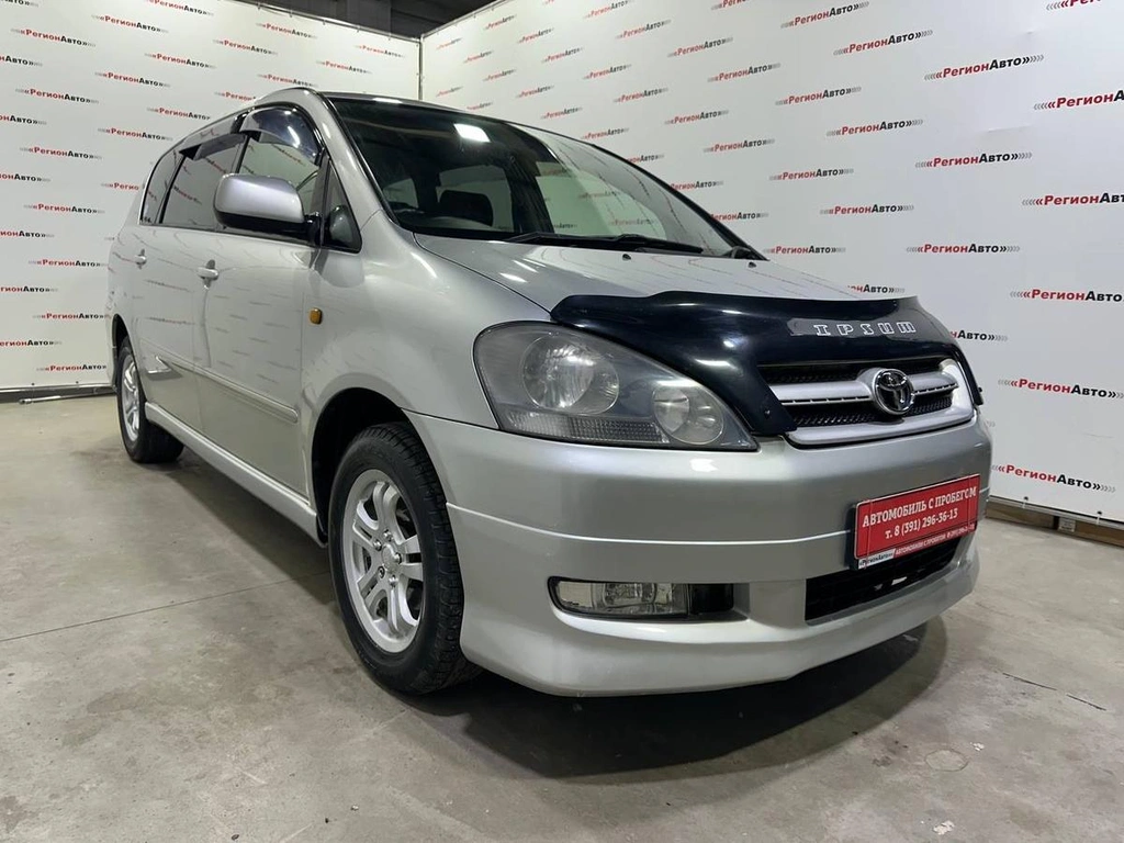 Минивэн Toyota Ipsum 2001 года, 749000 рублей, Красноярск